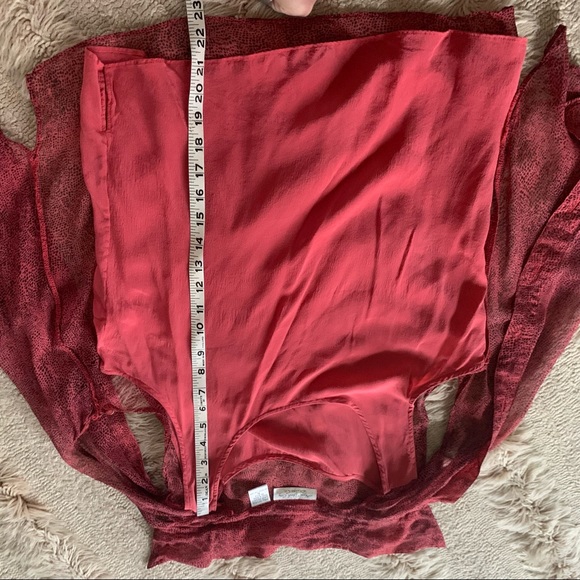 New York City Design Co 100% silk Snake print Blouse - Picture 4 of 6